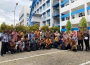 Mahasiswa S2 Prodi Pendidikan Jasmani Universitas PGRI PAlembangAngkatan 1 Bersama Dosen Pengawas Setelah UAS semester satu